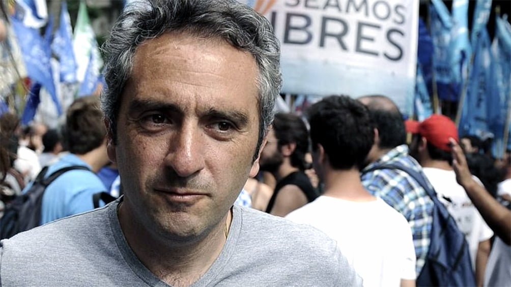 Andrés Larroque reemplazará a Raverta en el Ministerio de Desarrollo para la Comunidad bonaerense