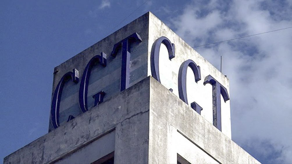 La CGT elogió la decisión de "priorizar al pueblo por sobre los intereses de los acreedores"