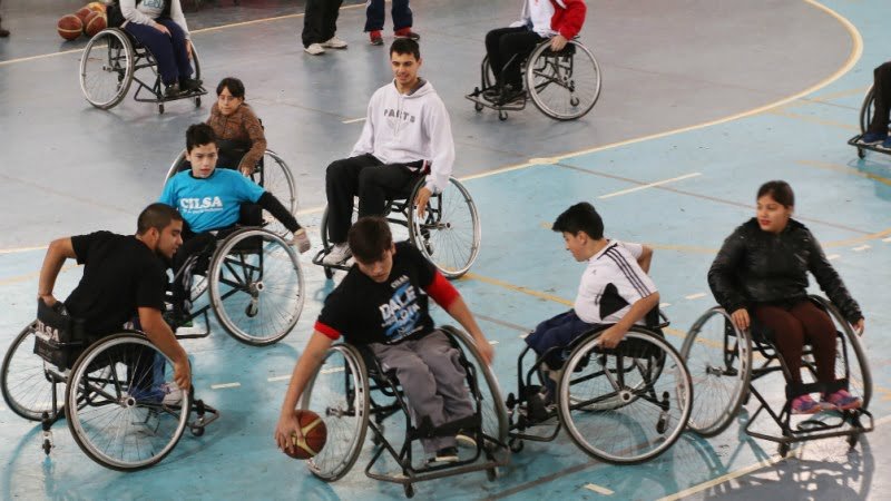 Lanzan siete programas que beneficiarán a personas con discapacidad