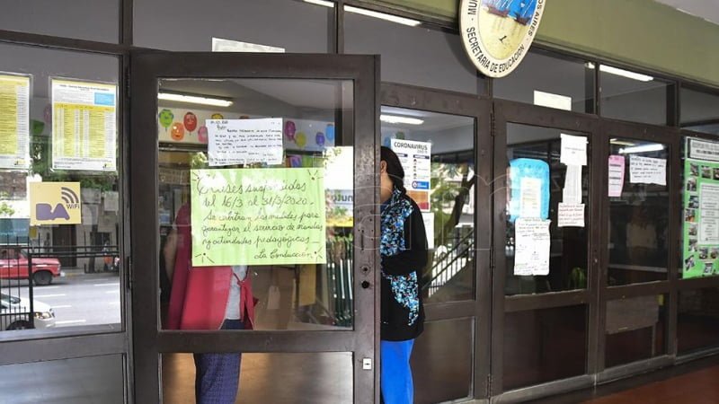 Gobierno porteño anunció el regreso a escuelas de 5.100 alumnos que tienen problemas de conectividad