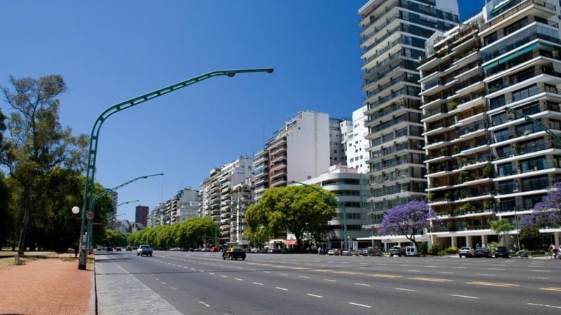 Domingo soleado y fresco en la ciudad de Buenos Aires y alrededores