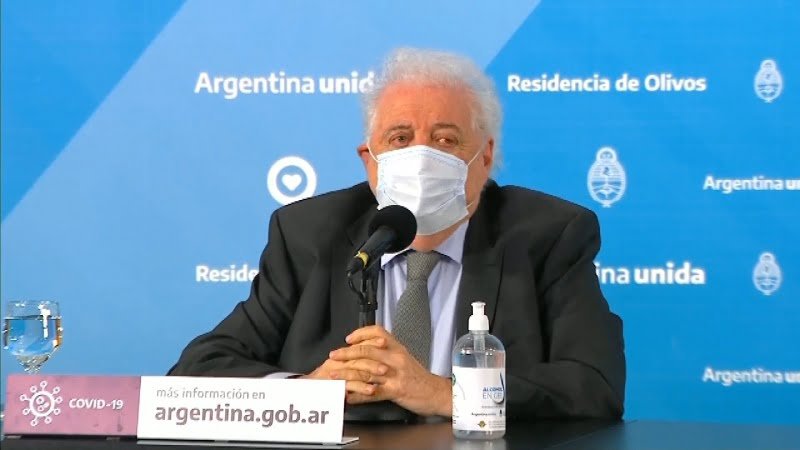 González García dijo que la vacuna de Oxford-AstraZéneca viene en la delantera en la fase clínica