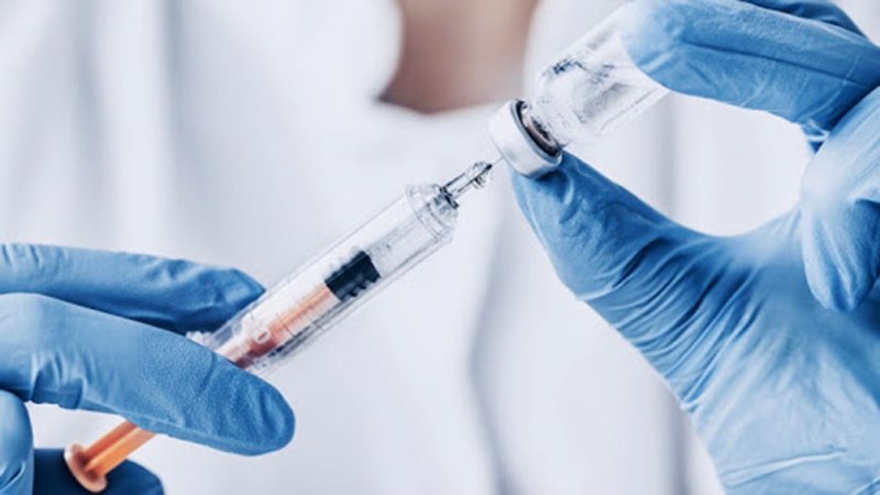 Panel de expertos de EEUU recomienda la autorización de emergencia de la vacuna de Moderna