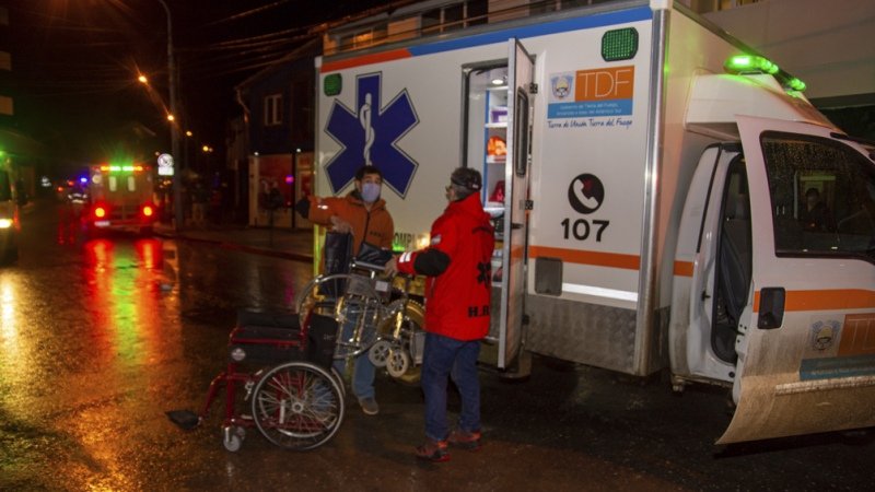 Un incendio en un hospital de Ushuaia obligó a evacuar pacientes