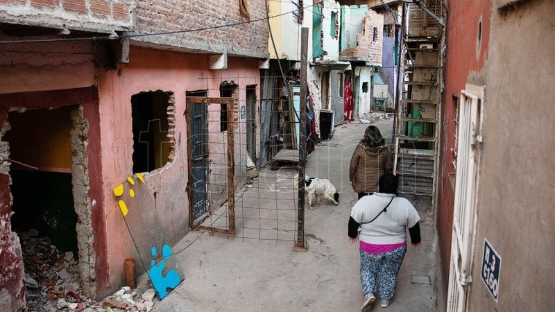 Vecinos de la ex Villa 31 denuncian graves falencias en viviendas asignadas por CABA