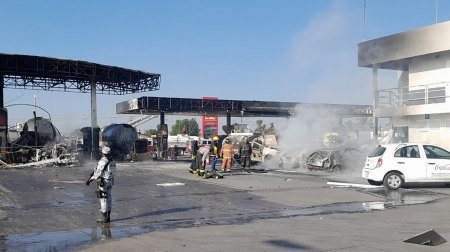 Al menos dos muertos en la explosión de un camión cisterna de combustible