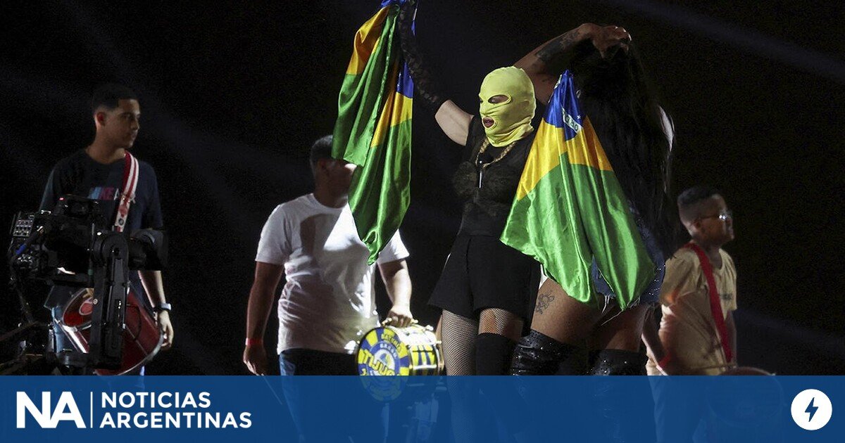 Un millón y medio de personas vieron a Madonna en la playa de Copacabana para un concierto gratuito