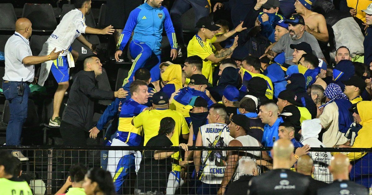 Prohibieron el acceso a las canchas a dos barras de Boca por los incidentes ante Gimnasia en Rosario