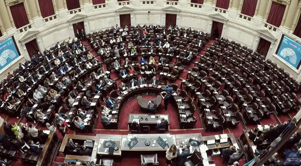 DIPUTADOS Y DIPUTADAS DE ARGENTINA RECHAZARON LOS VETOS DE MILEI